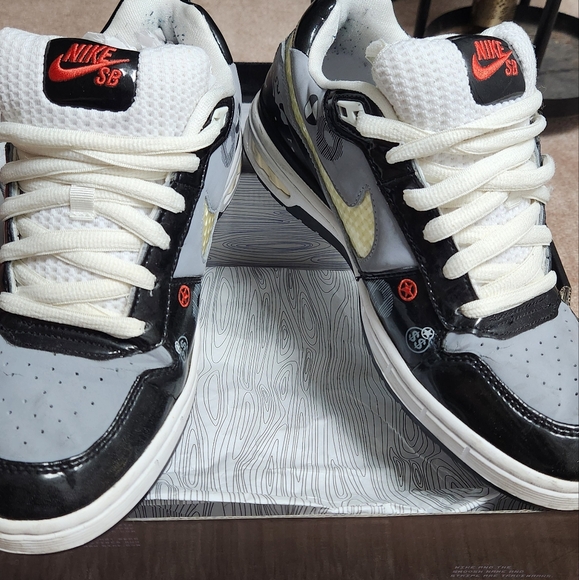 NIKE SB PROD ZOOM AIR ELITE 1  US 10.5M - Picture 14 of 15